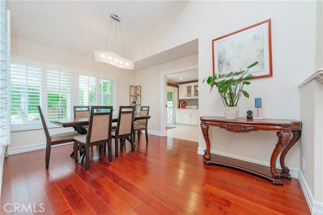 10 La Quinta, Irvine CA: https://media.crmls.org/medias/18cbe1e0-55c1-4b99-8775-47ac3100306c.jpg