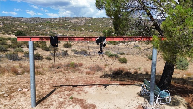 41735 El Campo Rd, Anza CA: https://media.crmls.org/medias/18cc08bd-f1e3-48ad-87dc-15bf09e6a024.jpg