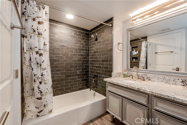27927 Trocadero, Mission Viejo CA: https://media.crmls.org/medias/18cc36ae-3b3b-4d76-9643-5a00a98788c5.jpg