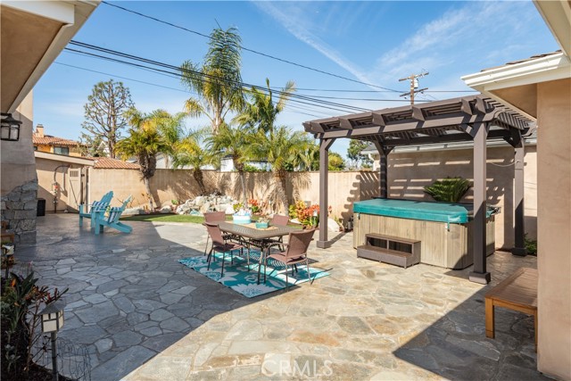 3003 Johnston Avenue, Redondo Beach, California 90278, 3 Bedrooms Bedrooms, ,2 BathroomsBathrooms,Residential,Sold,Johnston,SB22044317