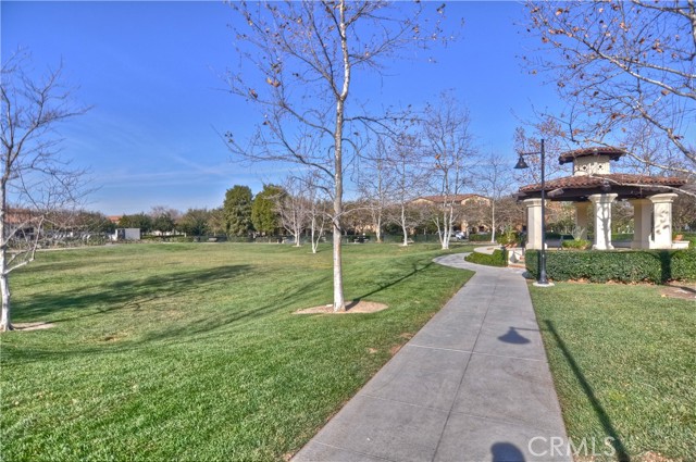85 Reunion, Irvine CA: https://media.crmls.org/medias/18cd7ba5-fc8f-441d-af0e-10e904718f89.jpg