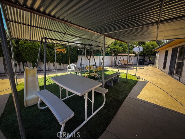 Detail Gallery Image 16 of 44 For 18457 E Armstead St, Azusa,  CA 91702 - 4 Beds | 2 Baths