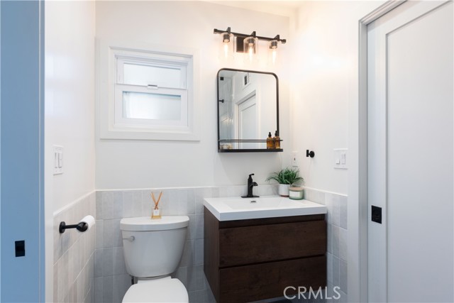 Detail Gallery Image 28 of 48 For 6830 E 10th St, Long Beach,  CA 90815 - 3 Beds | 2 Baths