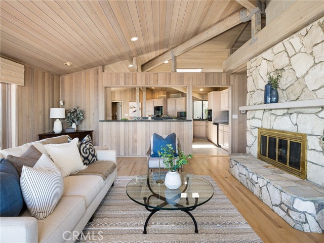 3423 Newridge Drive, Rancho Palos Verdes CA: https://media.crmls.org/medias/18ce1641-b792-4a63-bb2c-acfff3741aa6.jpg