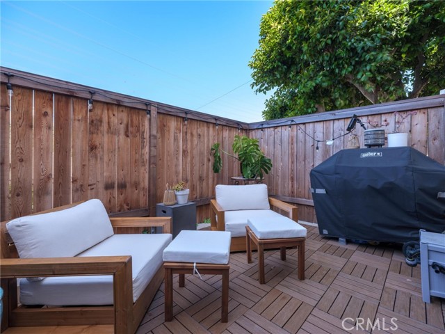 2518 Ruhland Avenue, Redondo Beach, California 90278, 2 Bedroom Bedrooms, 0 ,2 BathroomBathrooms,Residential,For Sale,Ruhland,0,SB26197092