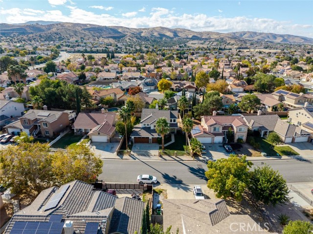 Detail Gallery Image 3 of 46 For 40055 Denham Dr, Palmdale,  CA 93551 - 5 Beds | 3 Baths