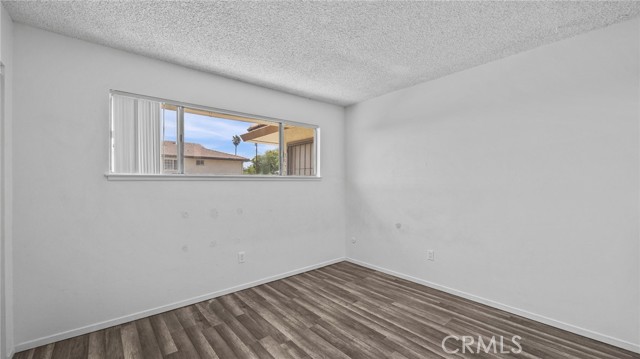 Detail Gallery Image 12 of 15 For 3568 20th St, Highland,  CA 92346 - – Beds | – Baths