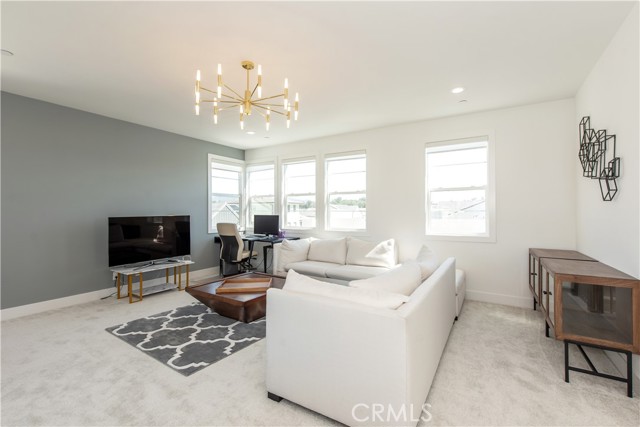 Detail Gallery Image 22 of 33 For 171 Hollyleaf, Lake Forest,  CA 92630 - 5 Beds | 5 Baths