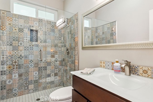 Detail Gallery Image 17 of 42 For 23023 via Moraga, Moreno Valley,  CA 92557 - 4 Beds | 3 Baths