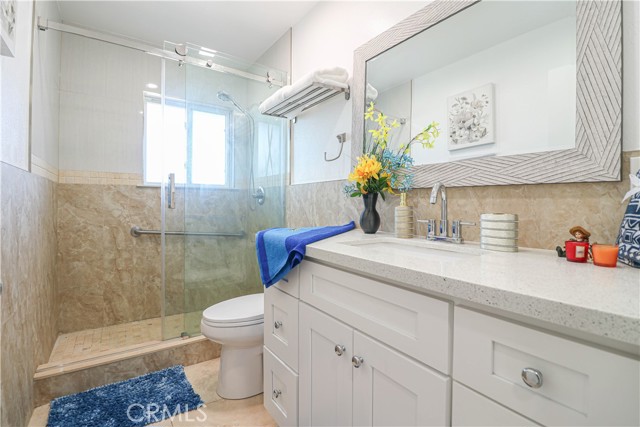 Detail Gallery Image 21 of 29 For 17891 Caledonia, Huntington Beach,  CA 92647 - 5 Beds | 3/2 Baths