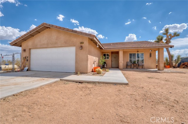 Detail Gallery Image 1 of 40 For 58455 Pimlico St, Yucca Valley,  CA 92284 - 4 Beds | 2 Baths