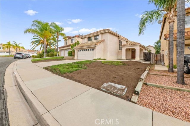 40723 Mountain Pride, Murrieta CA: https://media.crmls.org/medias/18d39b26-4301-4c87-bbc2-b02fba48e8d7.jpg