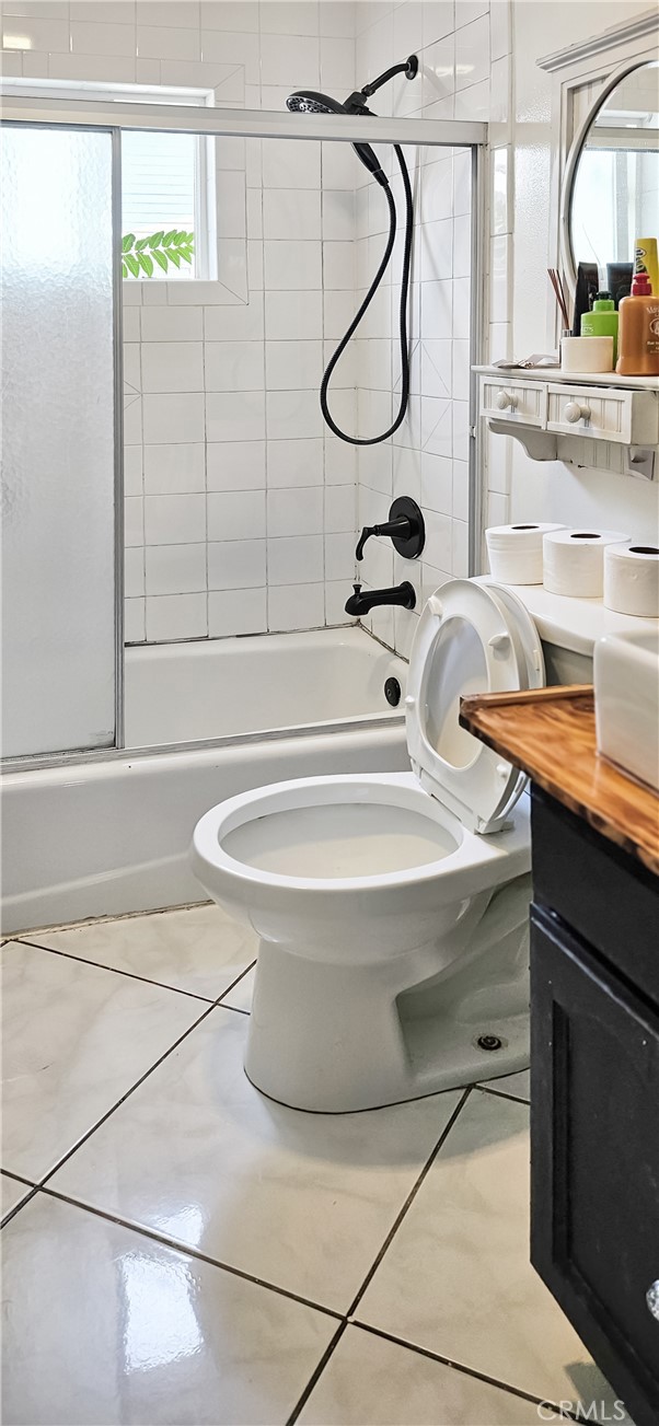 Detail Gallery Image 6 of 8 For 622 W 91st, Los Angeles,  CA 90044 - – Beds | – Baths