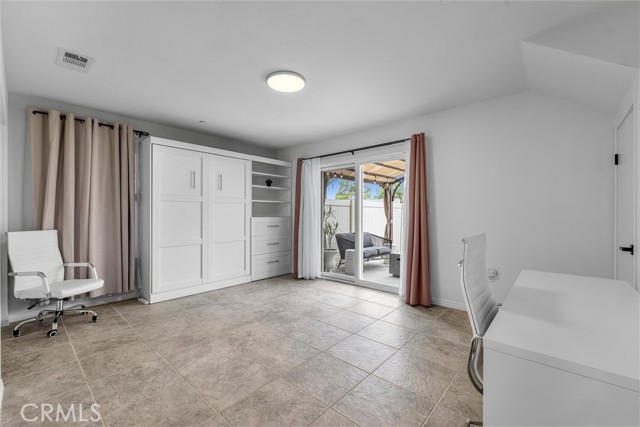 12039 Stanley Park Court, Hawthorne CA: https://media.crmls.org/medias/18d48a87-e488-4035-9c6a-12d91330d11b.jpg