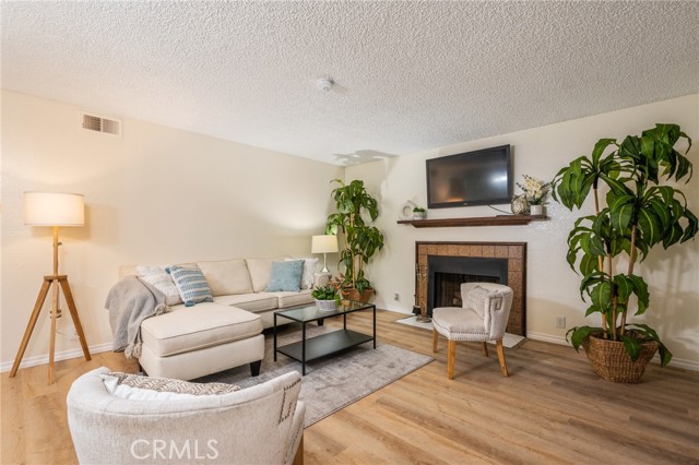 Detail Gallery Image 1 of 1 For 400 W 223rd St #108,  Carson,  CA 90745 - 2 Beds | 2 Baths