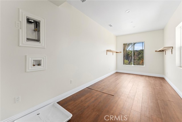 17190 Small Canyon Lane, Riverside CA: https://media.crmls.org/medias/18d5fa8d-f780-4ad1-8b04-fa15dc80859b.jpg