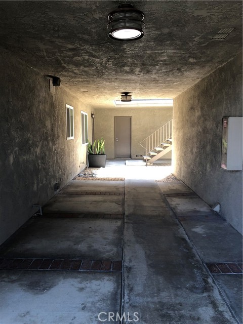 8362 Atlanta Avenue, Huntington Beach CA: https://media.crmls.org/medias/18d603bc-aeab-4715-a20a-4492733f0a28.jpg