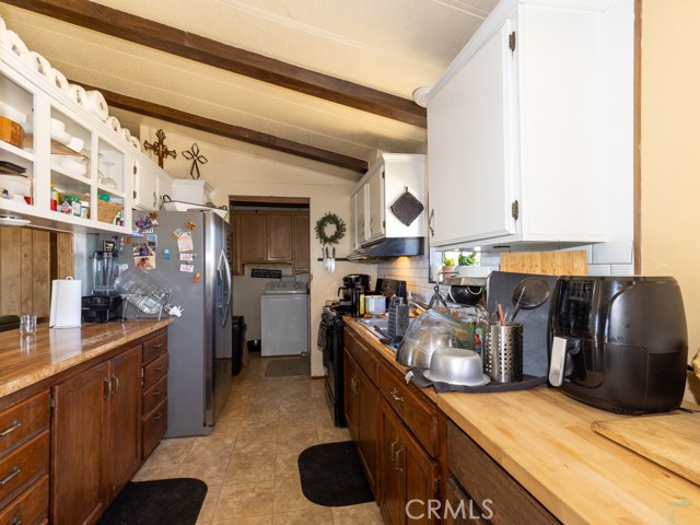 7491 Kingsbury Road, Templeton CA: https://media.crmls.org/medias/18d747d0-45a4-40f3-b863-4c0cc993ab89.jpg