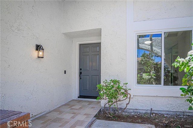 812 San Juan Lane, Placentia CA: https://media.crmls.org/medias/18d76745-299d-4a4d-8994-5cfe784bb06f.jpg