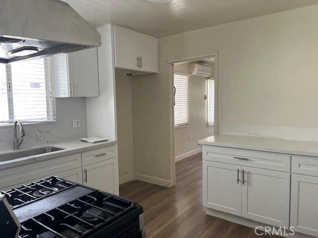 211 N Alhambra Avenue, Monterey Park CA: https://media.crmls.org/medias/18d7c114-a576-465b-a291-d9eb8b0b5dc4.jpg