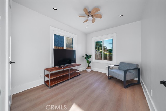 Detail Gallery Image 14 of 17 For 2385 Daisy, Long Beach,  CA 90806 - 2 Beds | 1 Baths