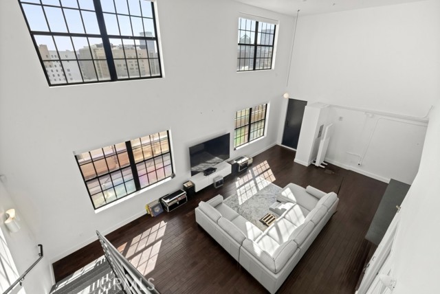 Detail Gallery Image 22 of 52 For 746 S Los Angeles St #1201,  Los Angeles,  CA 90014 - 2 Beds | 3 Baths