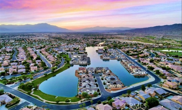 Detail Gallery Image 2 of 26 For 84657 Litorale Ct, Indio,  CA 92203 - 5 Beds | 4/1 Baths