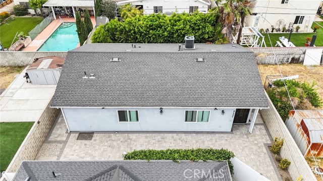 8227 Ben Avenue, North Hollywood CA: https://media.crmls.org/medias/18d9bf5d-3e63-4ba1-a5ab-420d9585f0d2.jpg