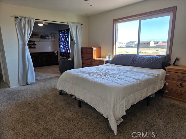 Detail Gallery Image 22 of 33 For 3330 Garnet, Rosamond,  CA 93560 - 5 Beds | 3 Baths