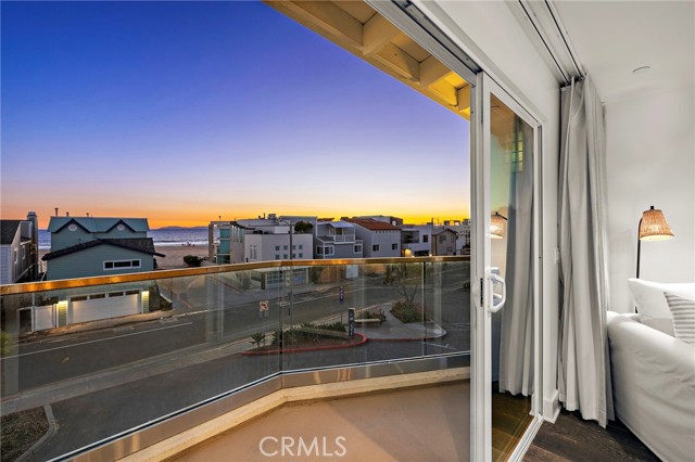 Detail Gallery Image 24 of 43 For 5512 Seashore, Newport Beach,  CA 92663 - 3 Beds | 3 Baths