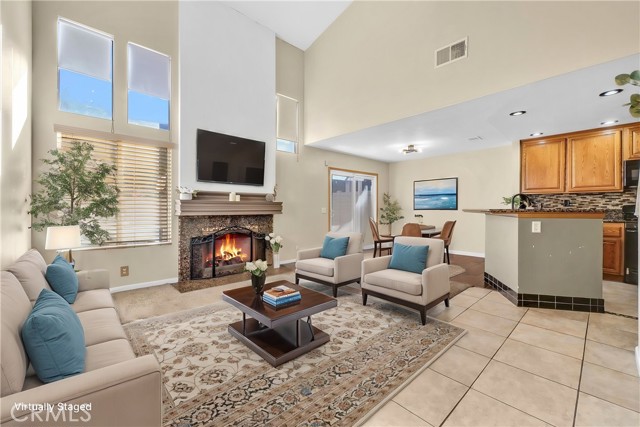 Detail Gallery Image 34 of 61 For 2050 Napoli Court #103,  Corona,  CA 92881 - 3 Beds | 2/1 Baths