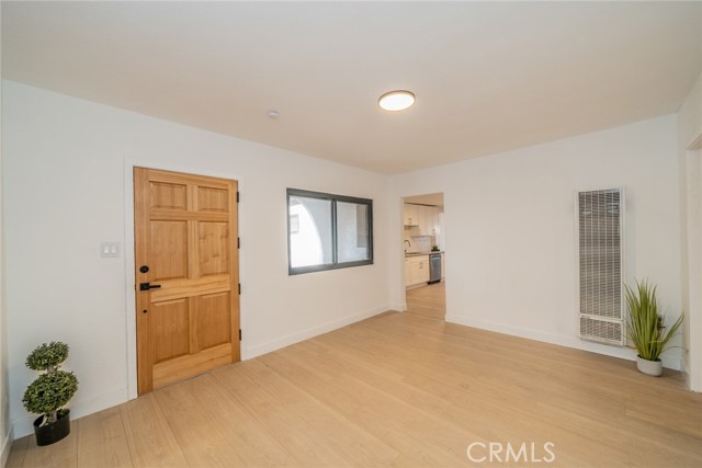 Detail Gallery Image 11 of 43 For 932 S Bon View Ave, Ontario,  CA 91761 - 3 Beds | 2 Baths