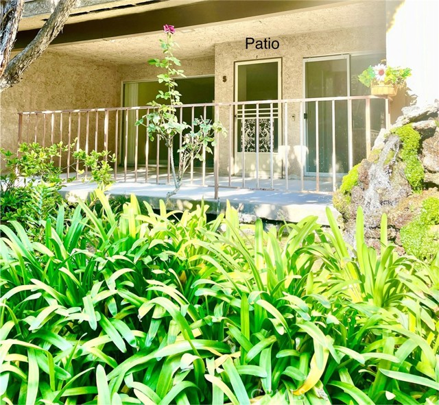 Detail Gallery Image 2 of 17 For 1161 W Duarte Rd #5,  Arcadia,  CA 91007 - 2 Beds | 2 Baths