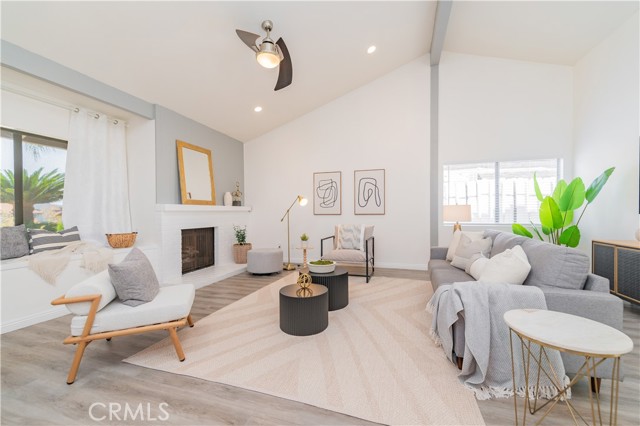 2126 Montera Drive, Hacienda Heights CA: https://media.crmls.org/medias/18dc43ad-86cc-4906-b4b6-af44febec574.jpg