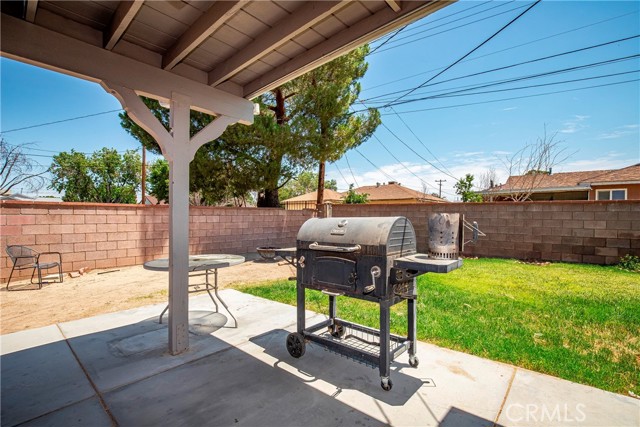 45532 Elm Avenue, Lancaster CA: https://media.crmls.org/medias/18dc989a-7d10-4e6f-b429-b18713be4ed3.jpg