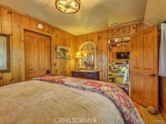 Detail Gallery Image 15 of 19 For 27877 Holly Ln, Lake Arrowhead,  CA 92352 - 2 Beds | 1 Baths