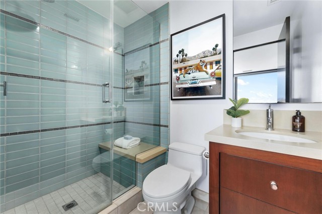 2114 Manhattan Ave, Hermosa Beach CA: https://media.crmls.org/medias/18de2434-a427-4d87-acc5-1777c168378f.jpg