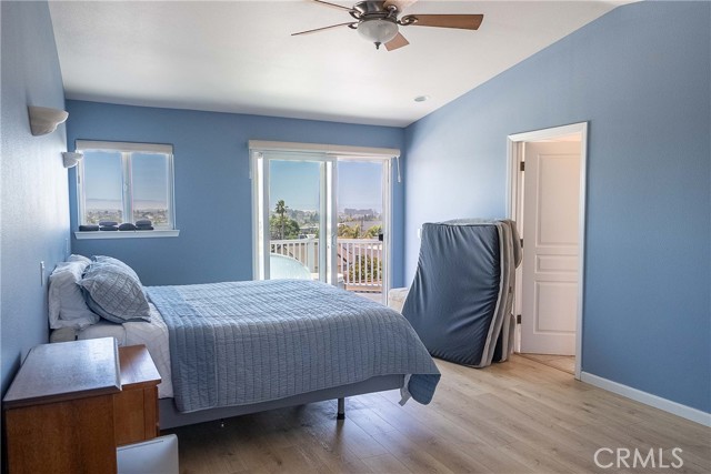 1950 Newport Avenue, Grover Beach CA: https://media.crmls.org/medias/18de8678-6c22-4ed5-a467-7a4b87335a4b.jpg