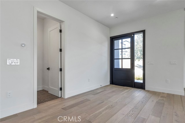 26474 Ranch Creek Road, Canyon Country CA: https://media.crmls.org/medias/18df8ef8-7acb-4234-8163-1434d79e36aa.jpg
