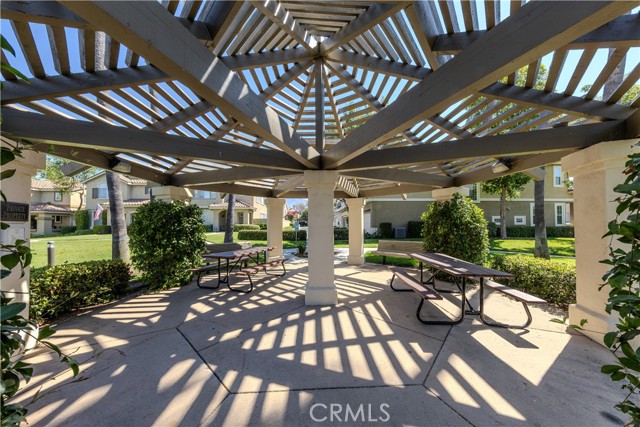 4 Paseo Pensamiento, Rancho Santa Margarita CA: https://media.crmls.org/medias/18dfc75e-75f5-42e4-a5fe-f4cb02d383eb.jpg