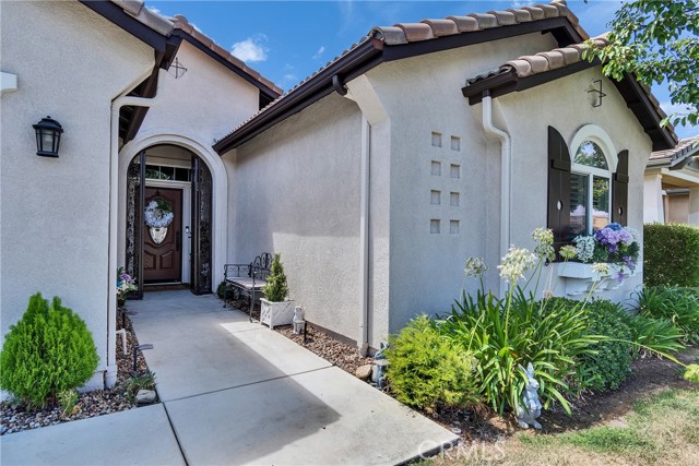 Detail Gallery Image 7 of 35 For 1687 Lewis, Beaumont,  CA 92223 - 3 Beds | 2 Baths