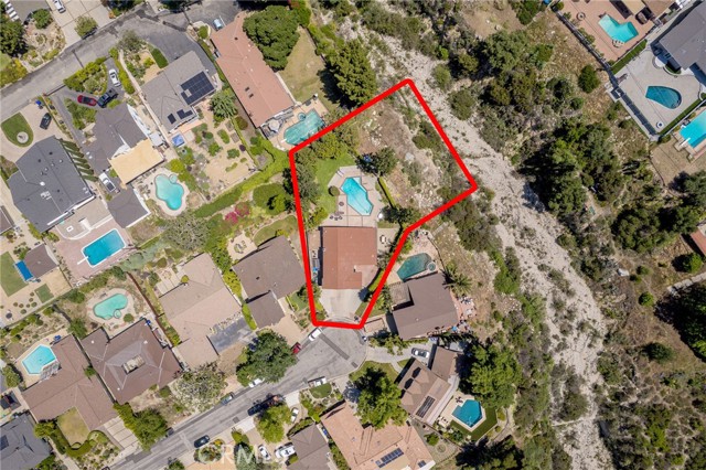 2305 Henrietta Avenue, La Crescenta CA: https://media.crmls.org/medias/18e0b67a-cc90-473c-9314-12ba57bde678.jpg