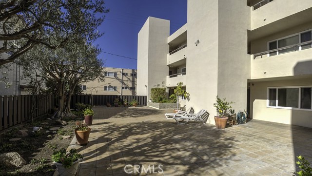 1201 Catalina Avenue, Redondo Beach, California 90277, 2 Bedrooms Bedrooms, ,2 BathroomsBathrooms,Residential,Sold,Catalina,SB17024570