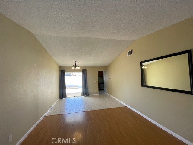 Detail Gallery Image 5 of 13 For 25667 Leah Ln, Menifee,  CA 92586 - 2 Beds | 1 Baths