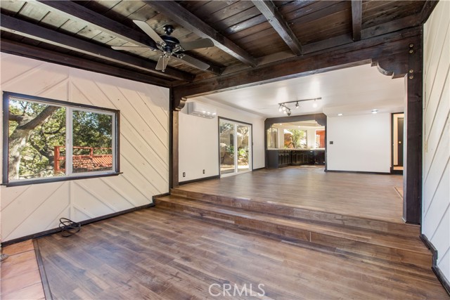 7846 Lilac Lane, Simi Valley CA: https://media.crmls.org/medias/18e16e17-8e01-4990-a803-ce9a6c980745.jpg