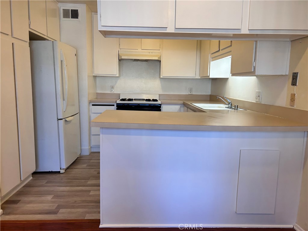 MLS #SB25276191 image #3