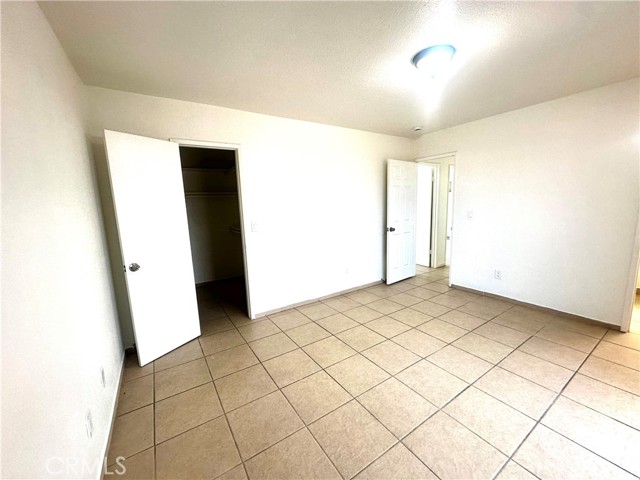 Detail Gallery Image 9 of 24 For 10918 Maya, Adelanto,  CA 92301 - 3 Beds | 2 Baths