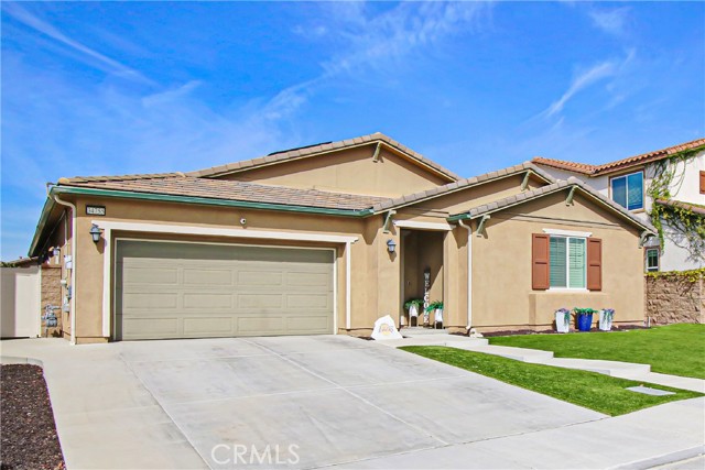 Detail Gallery Image 3 of 35 For 34755 Myoporum, Murrieta,  CA 92563 - 4 Beds | 3/1 Baths