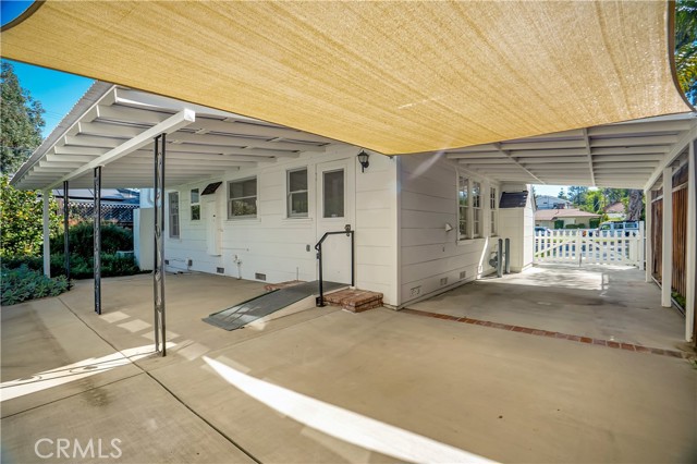 Detail Gallery Image 21 of 30 For 5239 Comercio Ave, Woodland Hills,  CA 91364 - 2 Beds | 1 Baths
