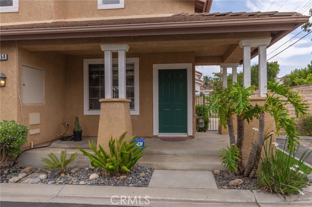 Detail Gallery Image 3 of 32 For 1654 Rush Haven Way, Simi Valley,  CA 93065 - 3 Beds | 2/1 Baths